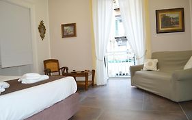 questo rinascimento CASA NEWMAN